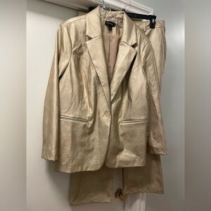 NWT Halogen Faux Leather Suit - 1X Blazer & 14W Pants inseam 26" - Gold Metallic
